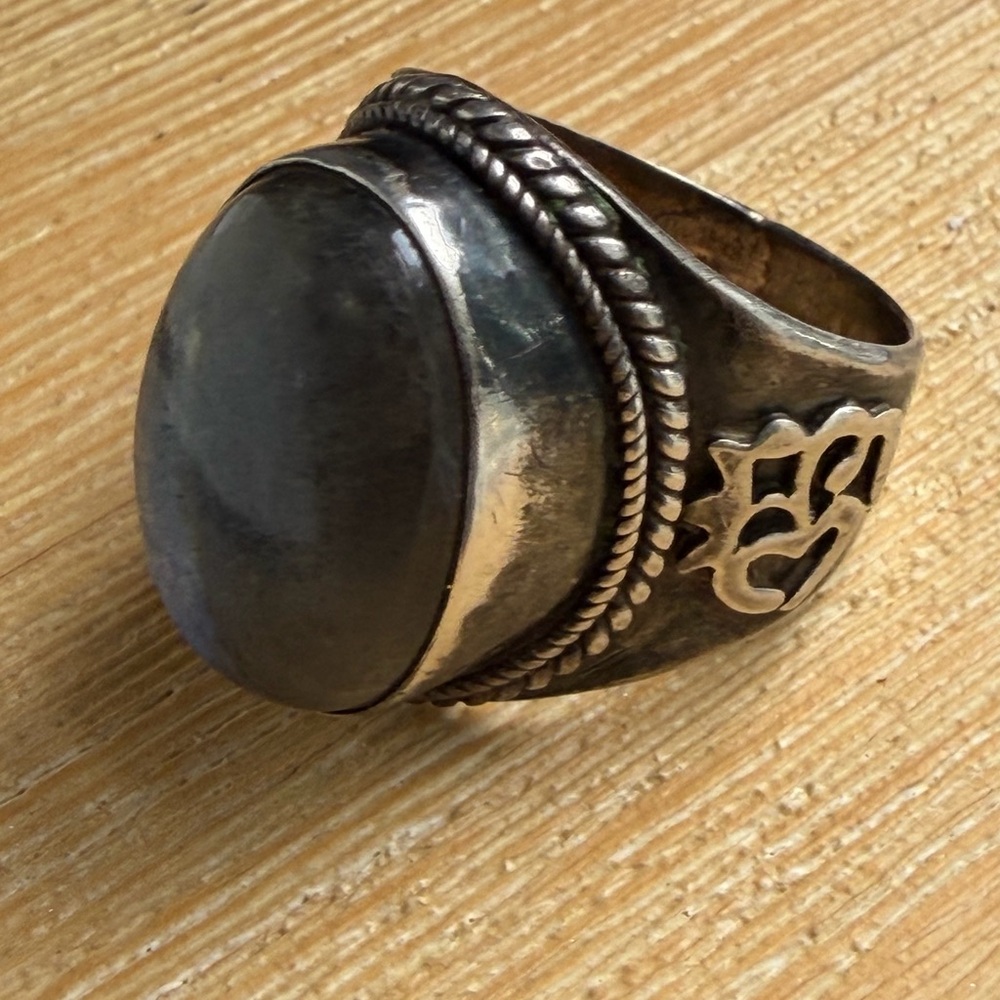 Labradorite Silver Sterling Ring with OM - Picture 6 of 7